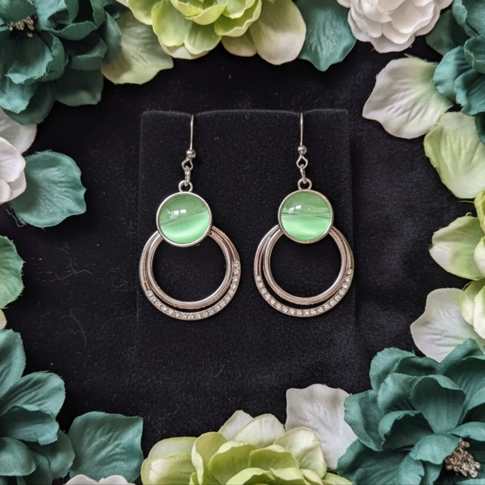 Earrings - Picture 6 of 6